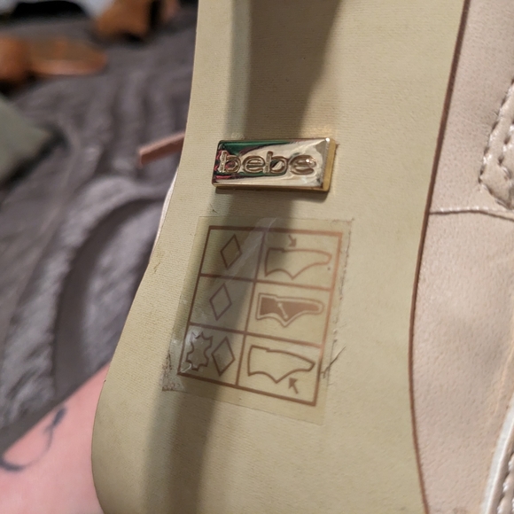 Bebe fringe boots size 7 - Picture 3 of 6